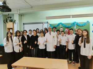 Поговорили о медицине в школе № 7 