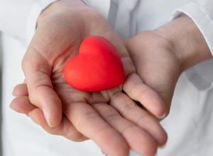 Проект «Красное платье» - яркая и нужная инициатива 